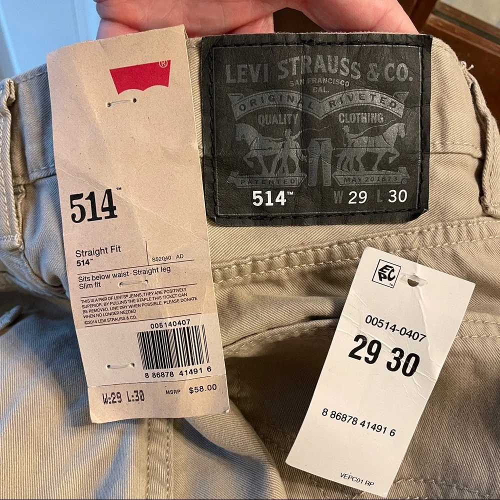 NWT Levi’s 514 khakis straight leg jeans 29 x 30